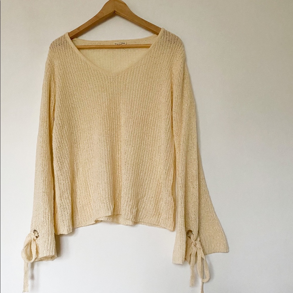 Slouchy cream/ivory loose knit sweater